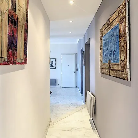 Superb 2 Bedroom With Sea View On The Croisette Apartment *
