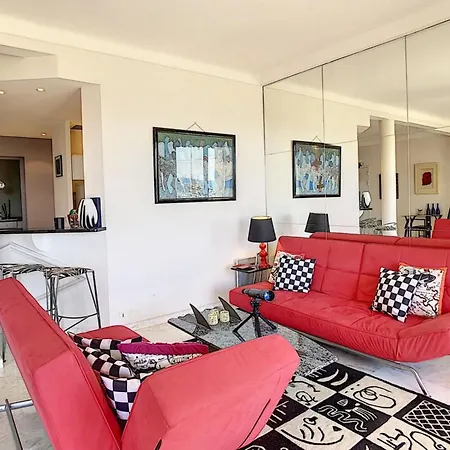 Superb 2 Bedroom With Sea View On The Croisette Apartment Cannes