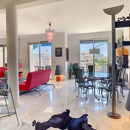 Apartment Superb 2 Bedroom With Sea View On The Croisette Cannes
